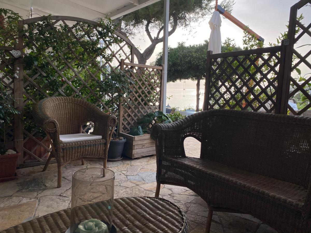 B&B Viadelmare Patù Eksteriør billede