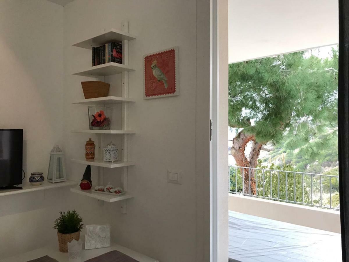 B&B Viadelmare Patù Eksteriør billede