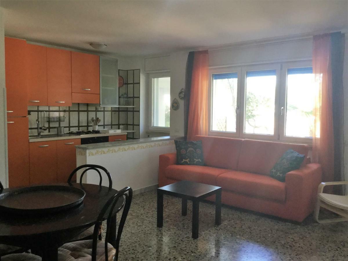 B&B Viadelmare Patù Eksteriør billede
