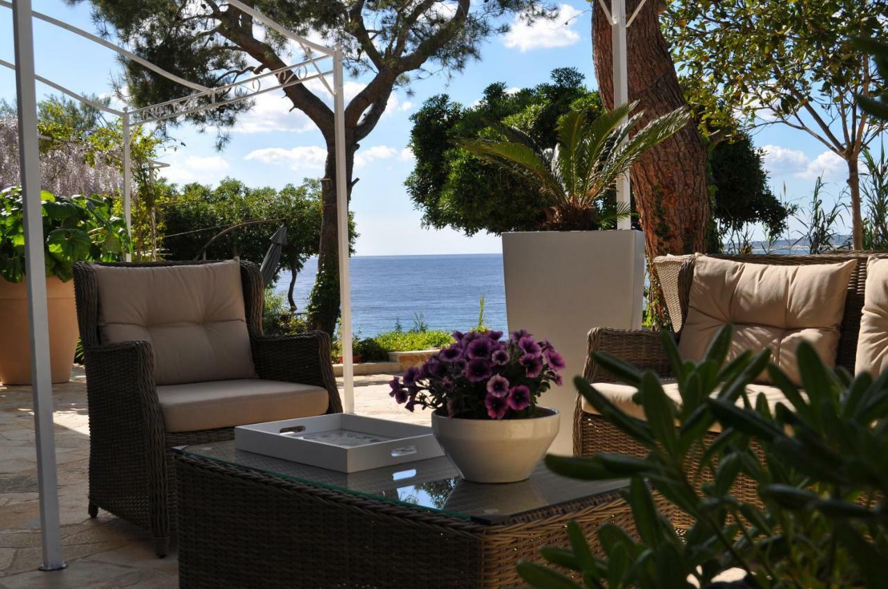 B&B Viadelmare Patù Eksteriør billede
