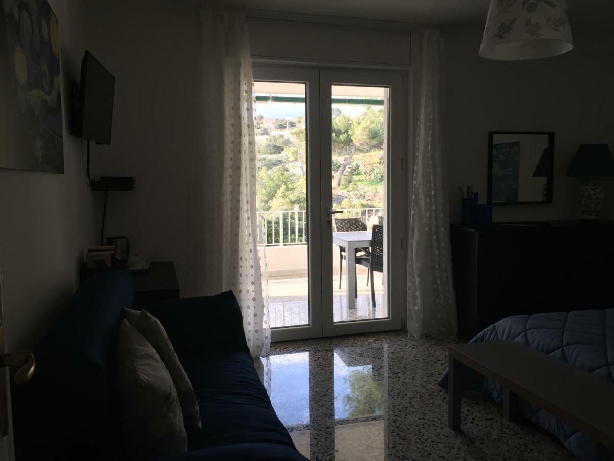 B&B Viadelmare Patù Eksteriør billede
