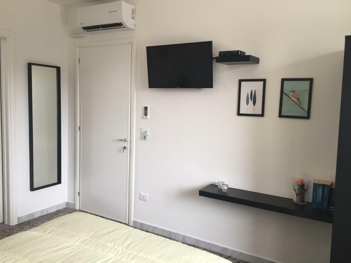 B&B Viadelmare Patù Eksteriør billede